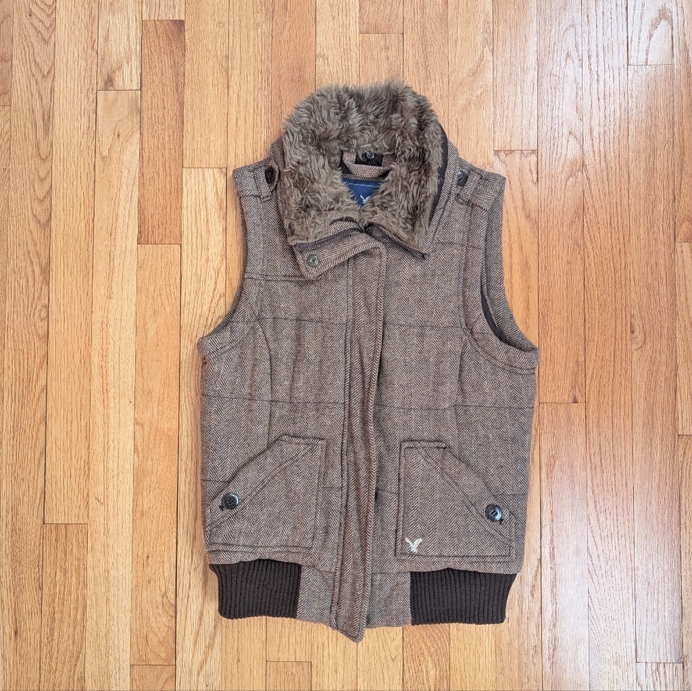 Y2K American Eagle Faux Fur Collar Herringbone Brown Wool Blend Vest